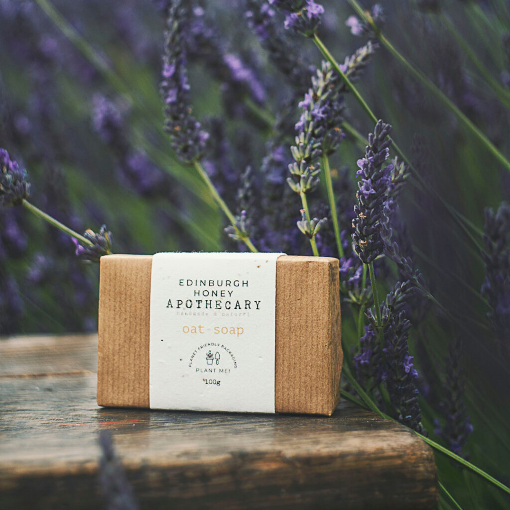 Sweet Gift Guide to Mother's Day
Hand-packed and plastic free
Oat soap.
Labels are infused with lavender seed so you can plant for the bees 