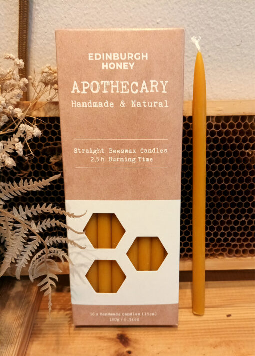 STRAIGHT BEESWAX CANDLE 19CM X 16